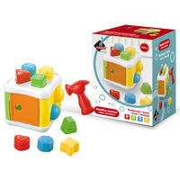 Kostka-sorter. Zbijak z piłeczkami (12m.+)